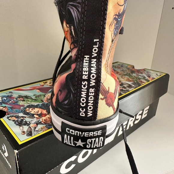 Converse All Star WNS Wonder Woman Vol 1 High-Top Sneakers - Black and White - Picture 5 of 7